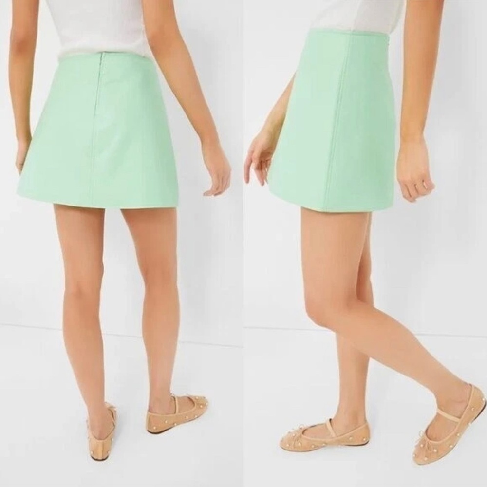 NEW Tuckernuck Faux Leather Mini Skirt Womenโs S Mint Green Garden Party Classic